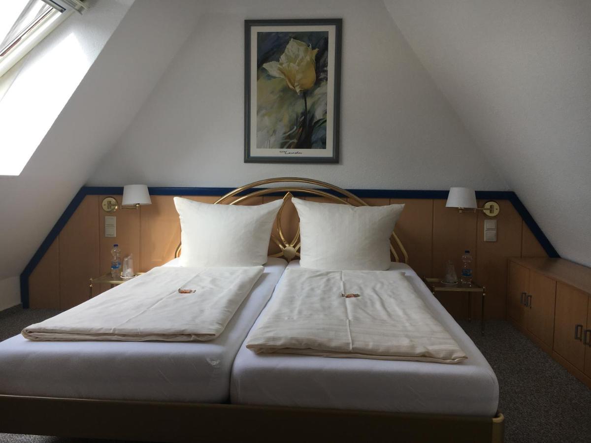 Hotel Boelke Wunstorf Ngoại thất bức ảnh